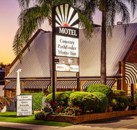 Country Pathfinder Motor Inn - Stayed