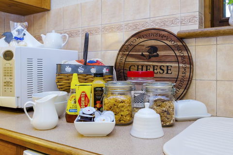 Country Pleasures Bed And Breakfast - Stayed 2