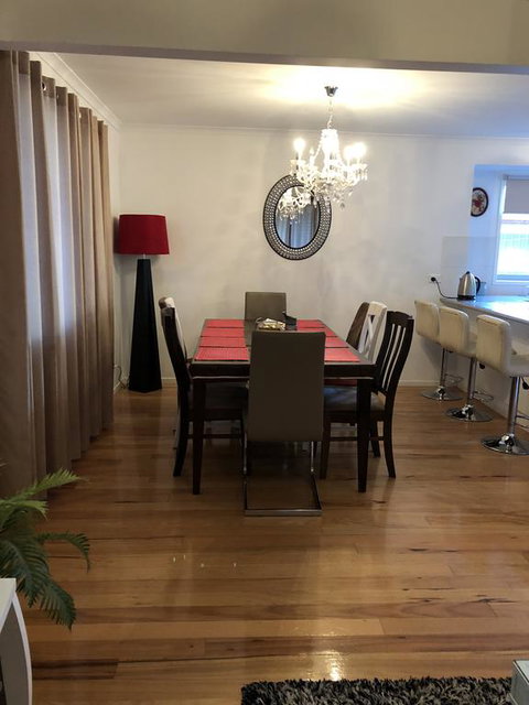 Cowes Holiday Haven - Property 1 - Stayed 3