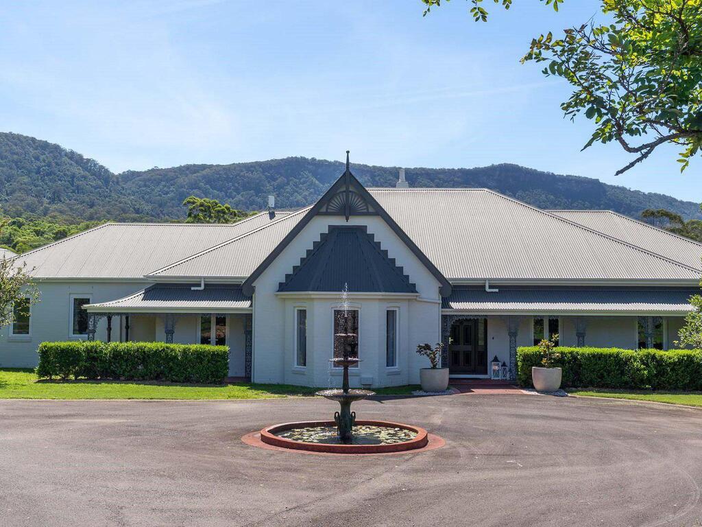 Huntley NSW Stayed