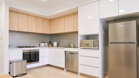 Cozy & Central Apt At Garden City - Free WiFi - Stays Accommodation 3