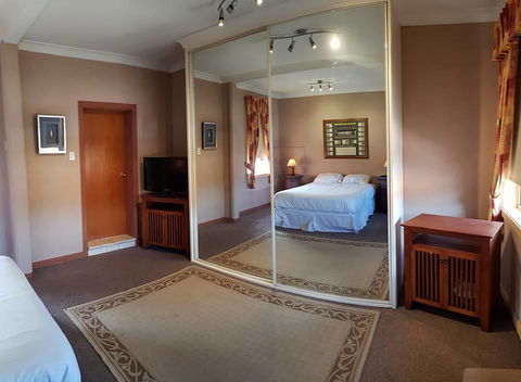 Cringila Hotel - Stayed 2