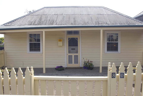 Darcy's Cottage On Piper - Stays Accommodation 0