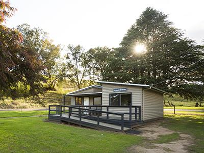 Hawkhurst VIC Stayed
