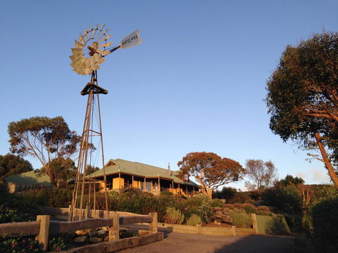 Daysy Hill Country Cottages - Stayed 0