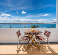 Del Rae Unit 8 - Shoal Bay - Stayed