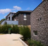 Delicate and Peaceful Bundoora Townhouse 11 - Stayed