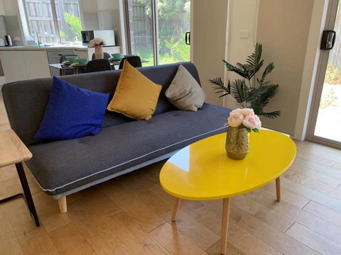 Delicate And Peaceful Bundoora Townhouse 7 - Stayed 0