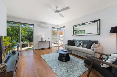Deluxe Unit With Pool, Parking And Gym Near Beaches - Stayed 0