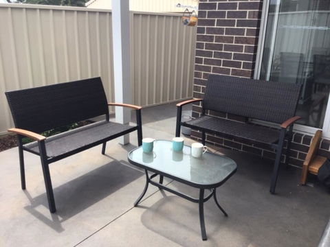 Discover Warilla - Bright And Airy Townhouse Near The Beach And Lake - Stayed 3
