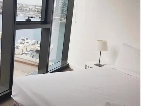 Docklands Waterfront 1006PR 2 Bed Free Wifi - Stayed 1