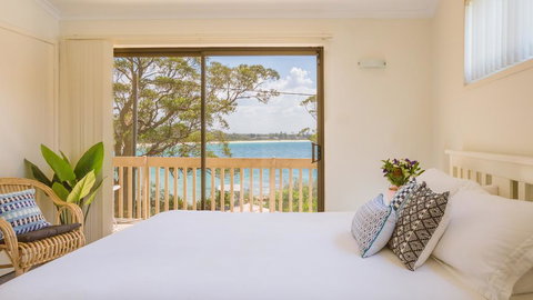 Driftwood Beachfront @ Vincentia - Stays Accommodation 2