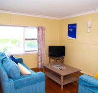 Dunroamin 20 Main Street - Stays Accommodation