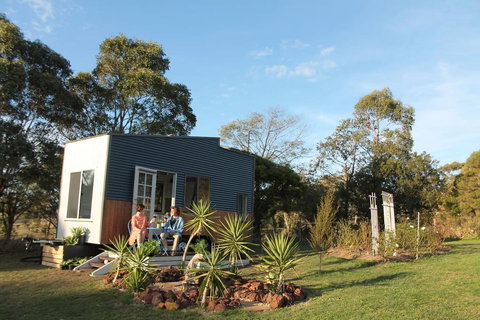 Dyl & Lil's Tiny House On Wheels - Stayed 1