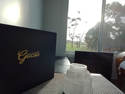 Dyl & Lil's Tiny House On Wheels - Stayed 3