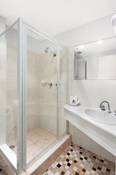 East Port Motor Inn - Stays Accommodation 3