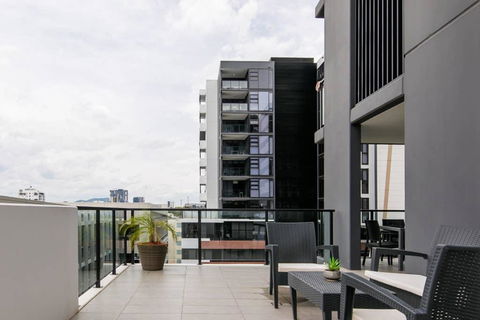 Edmondstone Arena Apartment - Stayed 3