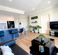 Elegantly Appointed BRAND NEW Luxurious Apartment - Stays Accommodation