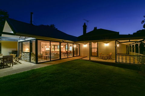 Elm Tree Lodge Beechworth - Stayed 0