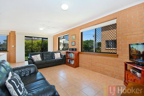 Elsewhere 3 - Stayed 3