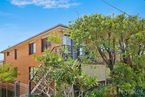 Elsewhere 3 - Stayed 1