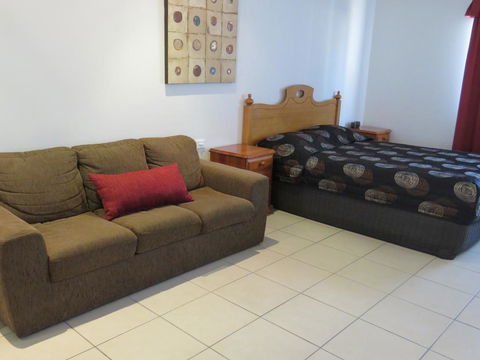 Emerald Gardens Motel & Apartments - Stayed 1