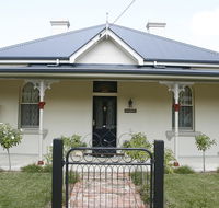 Encore's Delkeith Cottage - Stayed