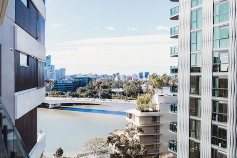 Entire Apartment-South Bank Luxe-Mater Hospital-Heated Pool-Netflix-WIFI-Gabba - Stayed 1