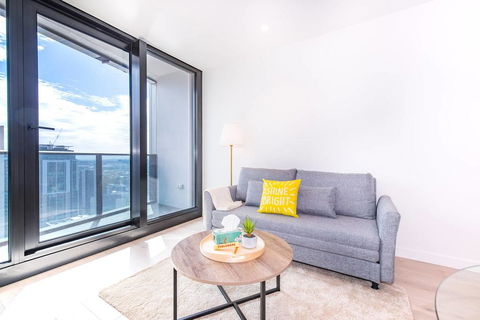 EQ Tower Luxury 1 Bedroom Central Melbourne - Stayed 2