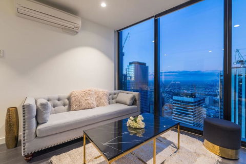 EQ Tower Luxury 2 Bedroom Skyline CBD Apartment - Stayed 1