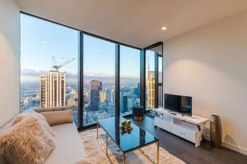 EQ Tower Luxury 2 Bedroom Skyline CBD Apartment - Stayed 2