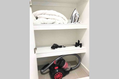 ESQ Astonishing 3BD Apartment 1 Min From Train Station - Stayed 3