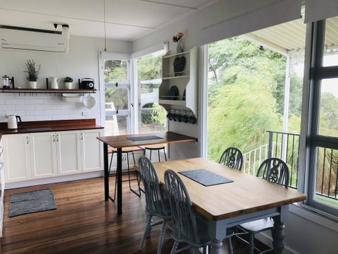 Estuary Cottage, Mandurah, Dawesville - Stays Accommodation 2