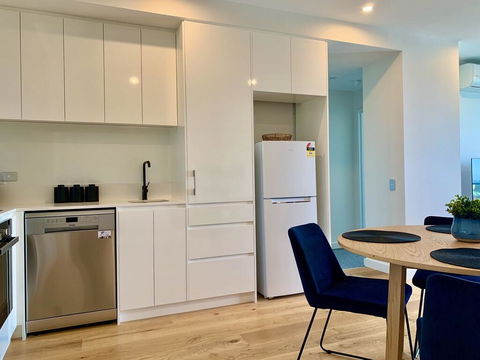 Exclusive Parkland Living Adelaide Central - Stayed 2