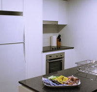 Executively Styled 2 Bed 2 Bath Perfect Location - Stayed
