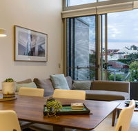 Explore Sydney from a peaceful modern apartment - Stayed
