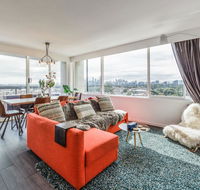 Exquisite 2 bed apartment with beach  city views - Stayed