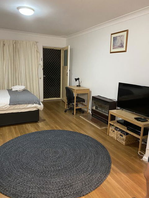 Family Unit March St Orange - Stayed 2