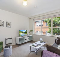 Family-friendly apartment in green Glen Iris - Stays Accommodation