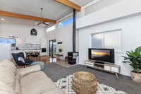 Book Illowa Accommodation Vacations Stayed Stayed