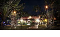 Book Byfield Accommodation Vacations Stayed Stayed