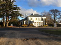 Book Westbury Accommodation Vacations Stayed Stayed