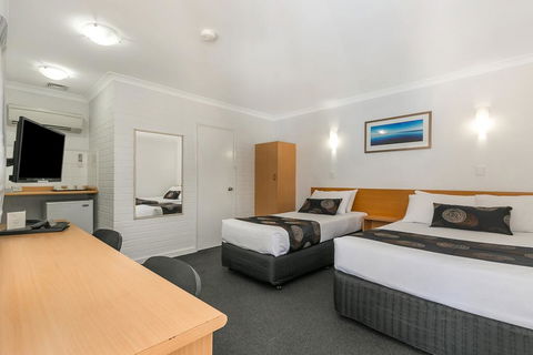 Flag Motor Lodge - Stayed 1