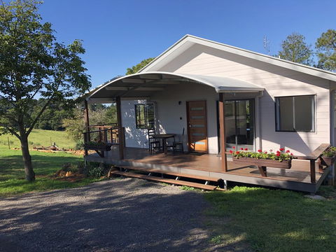 Flame Tree Chalet - Stayed 0