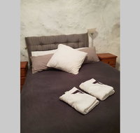 Fossickers Den Dugout Accommodation