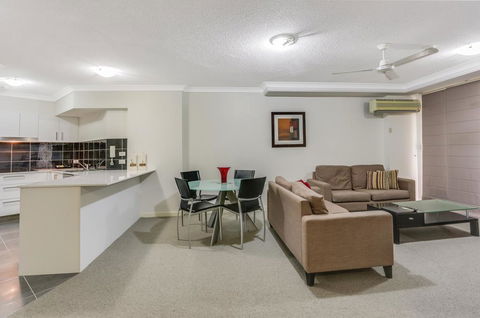 Founda Gardens Apartments - Stays Accommodation 0