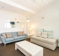 Funky 1 Bedroom Beach Pad by the Beach