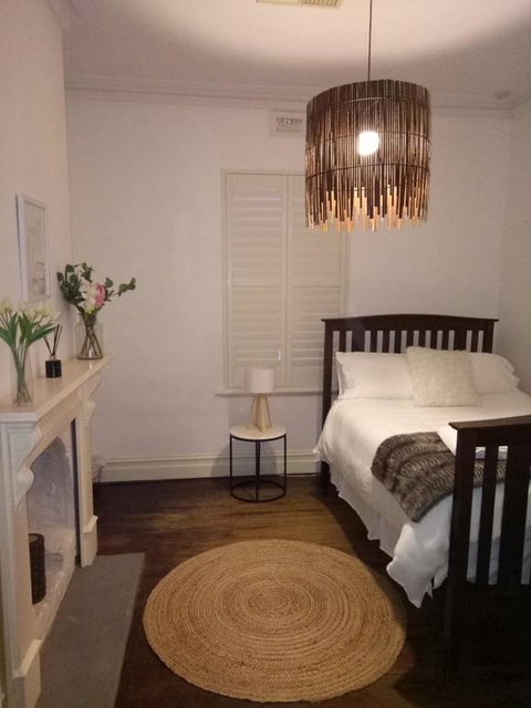 FUNKY COTTAGE - Stayed 2