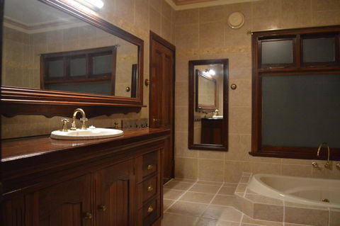 Gargoyle Lodge - Stayed 2