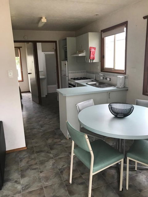 Geelong Surfcoast Hwy Holiday Park - Stays Accommodation 3